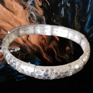 Maurice's Silver Rhinestone Stretch Bracelet  ✨NWT✨